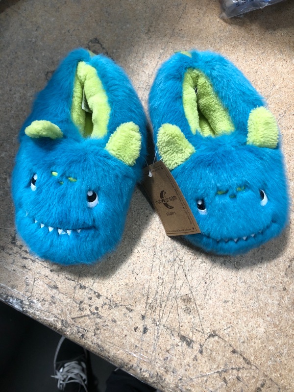 Photo 2 of FREE 2 DREAM Slippers for Toddler and Kids, Unicorn, Llama, Blue Monster, Bear Claw, Pug, Indoor Outdoor Bottom, Soft Plush size 7-8 
