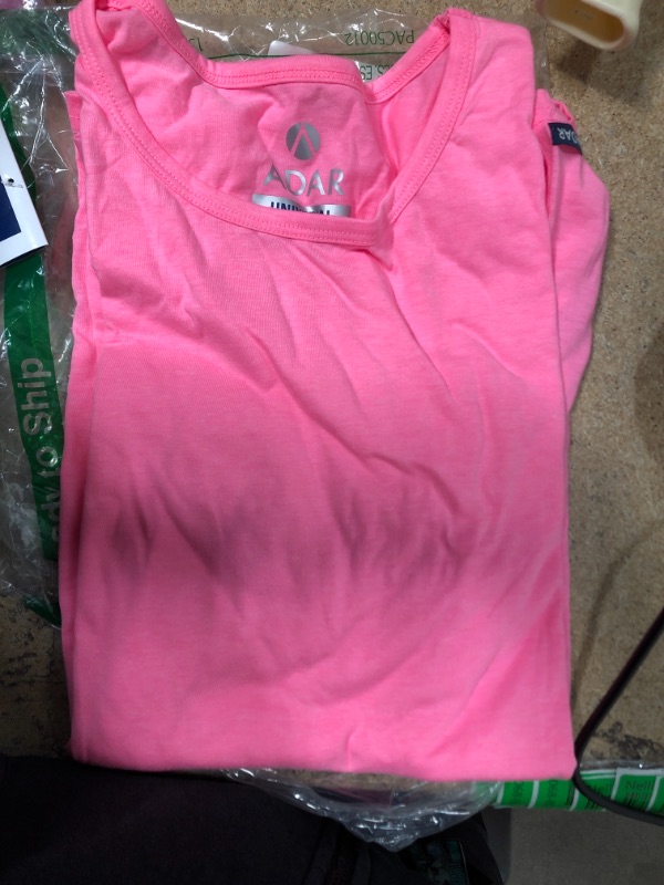 Photo 1 of Adar Underscrubs for Women - Long Sleeve Underscrub Comfort Tee size large 
