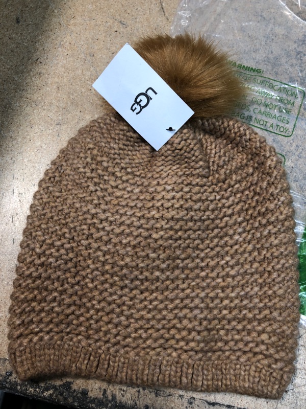 Photo 2 of  UGG REVERSE STITCH KNIT POM BEANIE Camel 