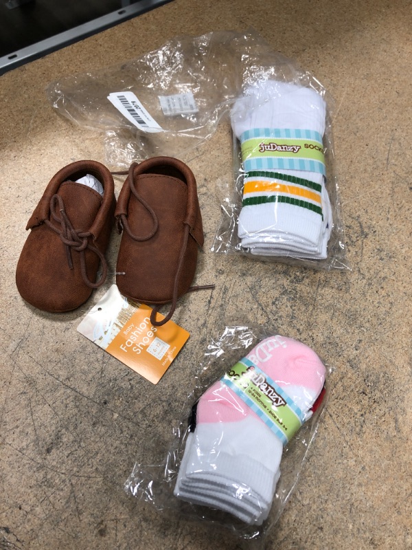 Photo 1 of 1 PAIR BABY SHOES BROWN SIZE 6-12M, 4 PACK BABY SOCKS 12-24M, AND  6 YEARS+ 2 PACK SOCKS FOR KIDS 