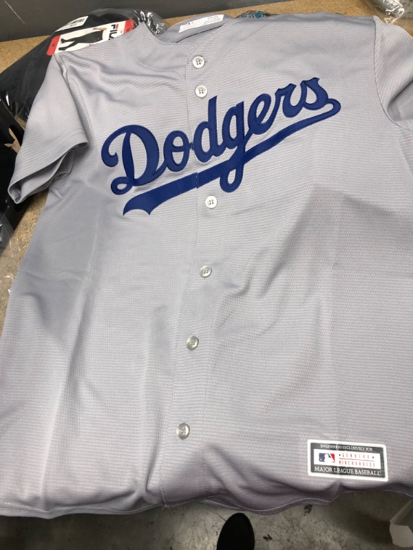 Photo 2 of  Betts Los Angeles Dodgers MLB Boys Youth 8-20 Player Jersey- LARGE