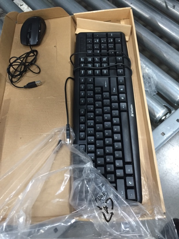 Photo 2 of Slimline Corded USB Keyboard & Mouse - Verbatim 99202