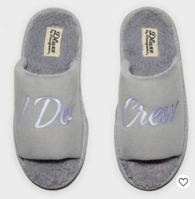 Photo 1 of Women's dluxe by dearfoams I Do Crew Slide Slippers(S) SIZE 5-6 SMALL 
