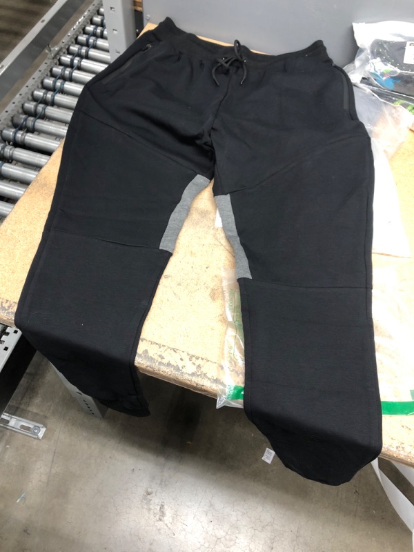 Photo 1 of Black sweatpants with grey
SIZE:XL