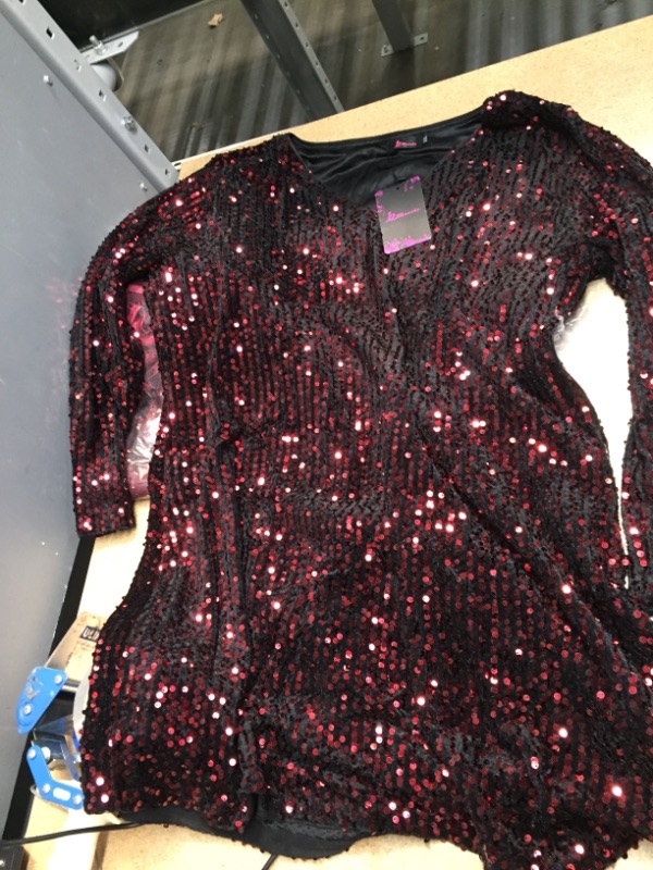 Photo 1 of  Loose Sequins Sweatshirt V Neck Long Sleeve  XXL 