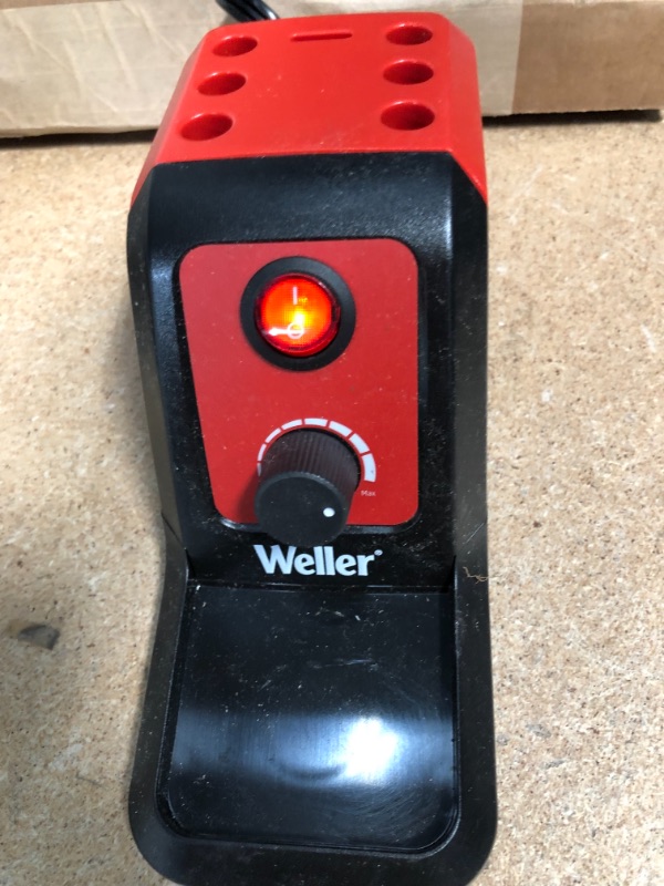 Photo 3 of Weller Corded Electric Soldering Iron Station with WLIR60 Precision Iron
