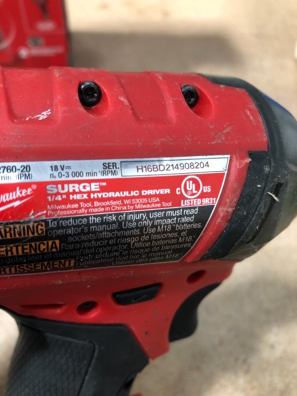 Photo 2 of 
Milwaukee
M18 FUEL SURGE 18-Volt Lithium-Ion Brushless Cordless 1/4 in. Hex Impact Driver (Tool-Only)