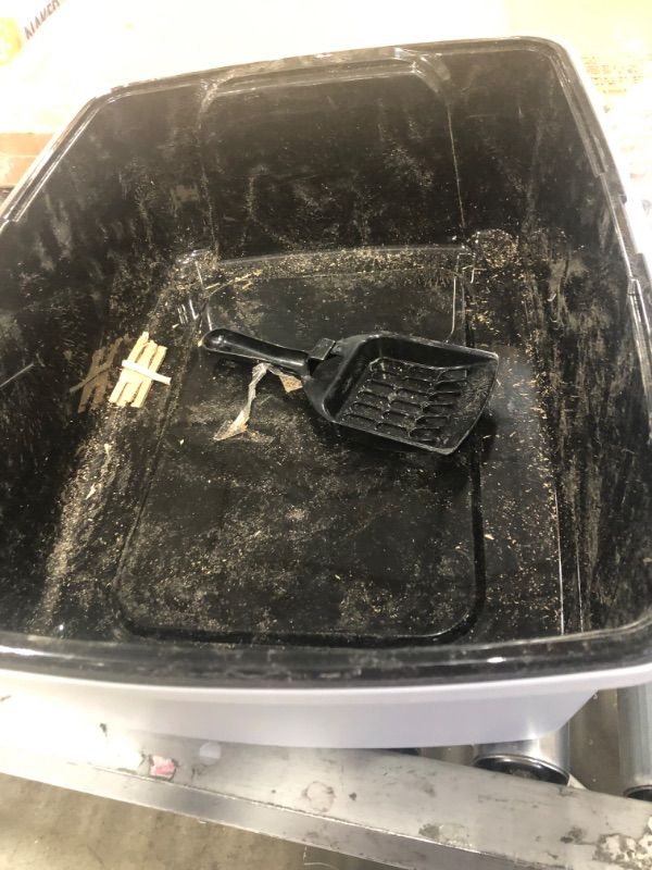 Photo 1 of LITTER BOX WITH SCOOP