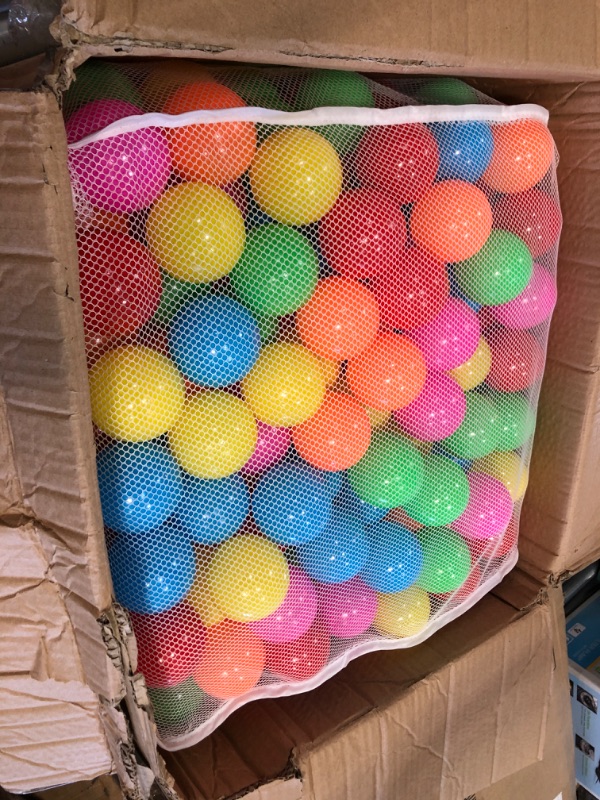 Photo 2 of Amazon Basics 400-Pack BPA-Free Plastic Ball Pit Balls with Storage Bag, Toddlers Kids 12+ Months - 6 Bright Colors
