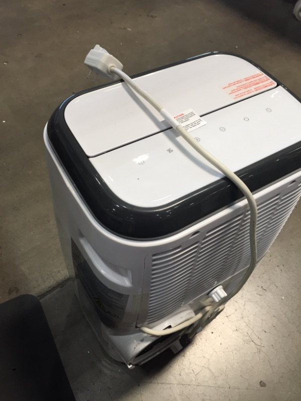 Photo 6 of **PARTS ONLY**
BLACK+DECKER 8,000 BTU Portable Air Conditioner with Remote Control, White
