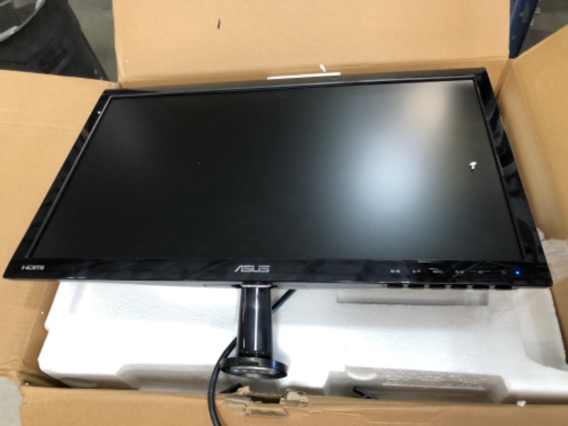 Photo 1 of Asus VS228H-P 21.5" Full HD 1920x1080 HDMI DVI VGA LCD Monitor with Back-lit LED, Black
