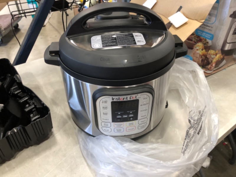 Photo 1 of (DENTED SIDE)
Instant Pot Duo 7-in-1 Electric Pressure Cooker