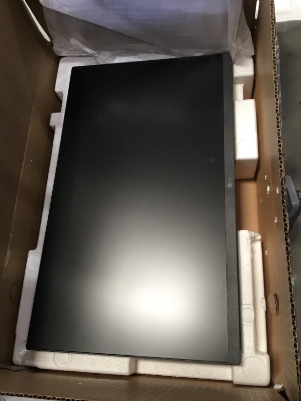 Photo 1 of LG 24MP400-B 24” Full HD (1920 x 1080) IPS Monitor with 3-Side Virtually Borderless Design, AMD FreeSync and OnScreen Control – Black
