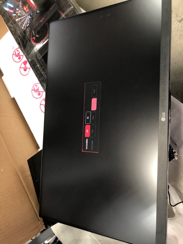 Photo 1 of LG 24GN650-B 24'' UltraGear FHD IPS 1ms 144Hz HDR Monitor with FreeSync
