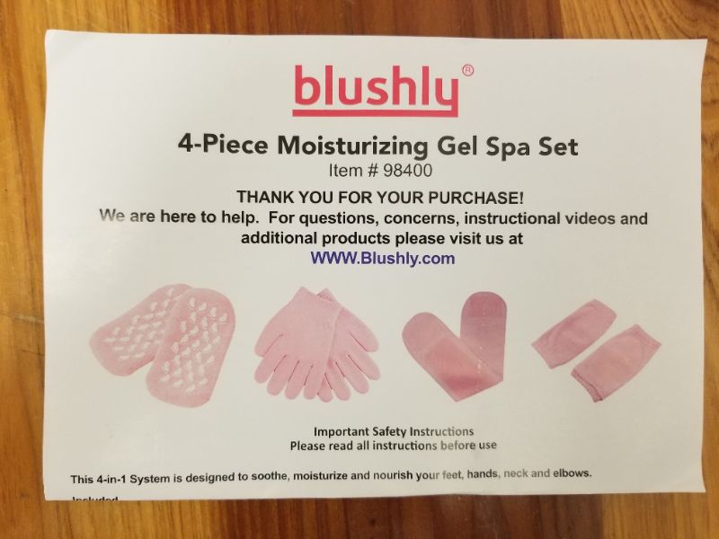 Photo 2 of 4PC BLUSHY MOISTURIZING SPA SET 1 HEAD WRAP 1 SET OF GLOVES 1 SET OF SLIPPER SOCKS AND 1 SET OF ELBOW SLEEVES  NEW 