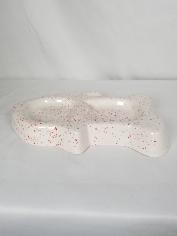 Photo 2 of 11 INH LONG FISH SHAPED CAT BOWL 2 SECTIONS RED AND WHITE NEW 