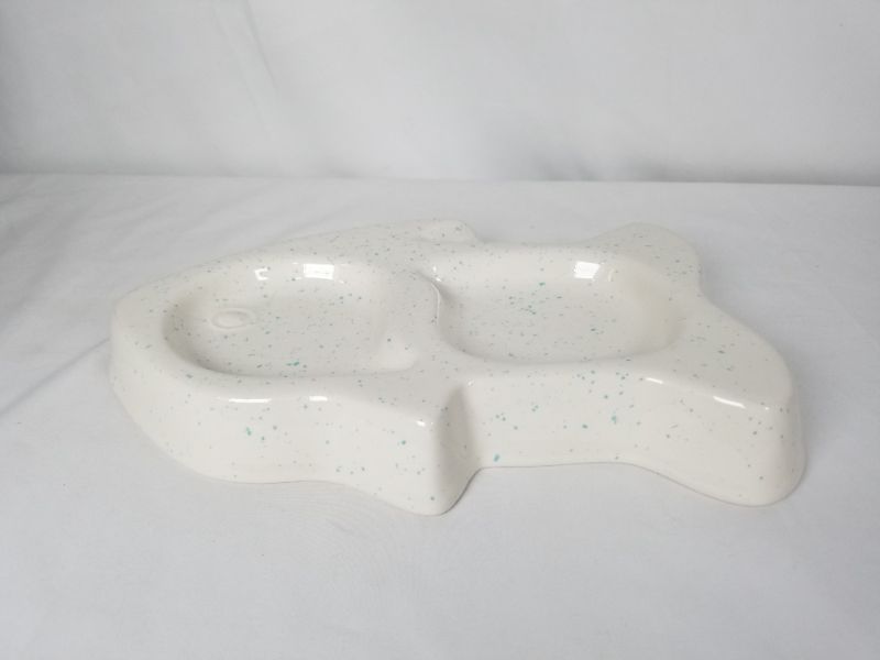 Photo 2 of 11 INH LONG FISH SHAPED CAT BOWL 2 SECTIONS BLUE AND WHITE NEW 