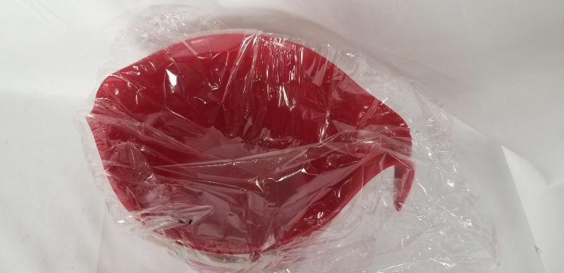 Photo 2 of MEASURING AND MIX BOWL 3QT 12 CUPS RED NEW 