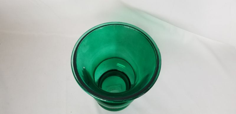 Photo 2 of ROUND CHRISTMAS GREEN GLASS VASE 6x8H NEW