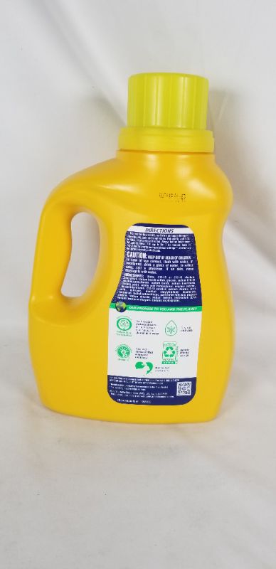 Photo 2 of LAUNDRY DETERGENT FRESH SCENT 35 LOADS ATTACKS TOUGH STAINS BETTER NEW