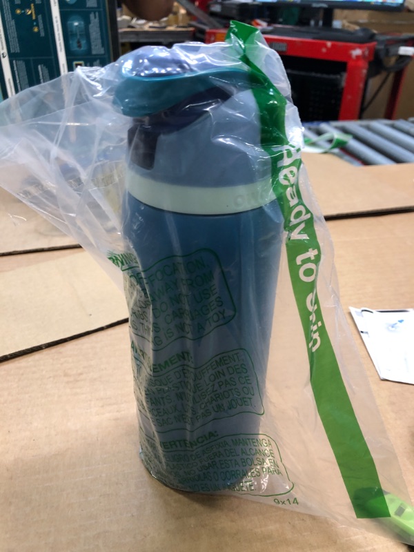 Photo 2 of ***USED***Owala FreeSip Insulated Stainless Steel Water Bottle with Straw