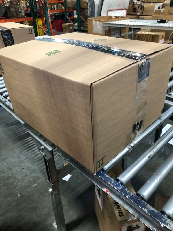 Photo 1 of **BUNDLE BOX OF ITEMS - NO RETURNS - FINAL SALE** 
