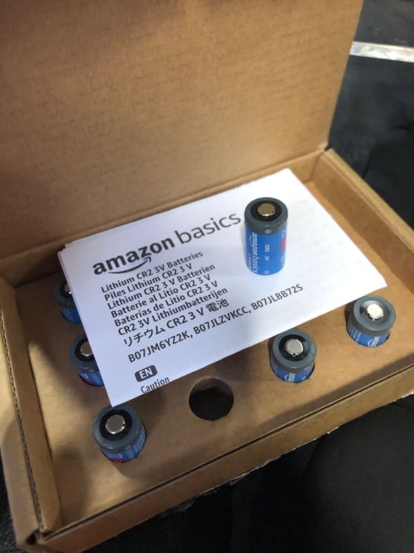 Photo 3 of Amazon Basics 12-Pack CR2 Lithium Batteries