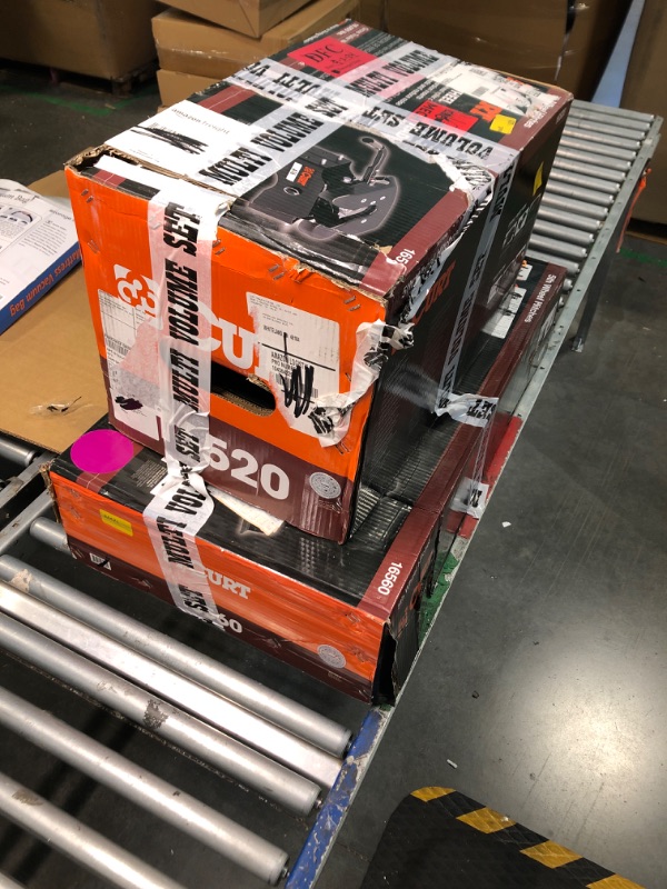 Photo 1 of ***set of 2*** CURT 16521 A16 5th Wheel Slider Hitch for Short Bed Trucks, 16,000 lbs WITH ***heavy box on top, can't open to check this item*** CURT 16560 R16 5th Wheel Roller for Short Bed Trucks, 16,000 lbs  BUNDLE
