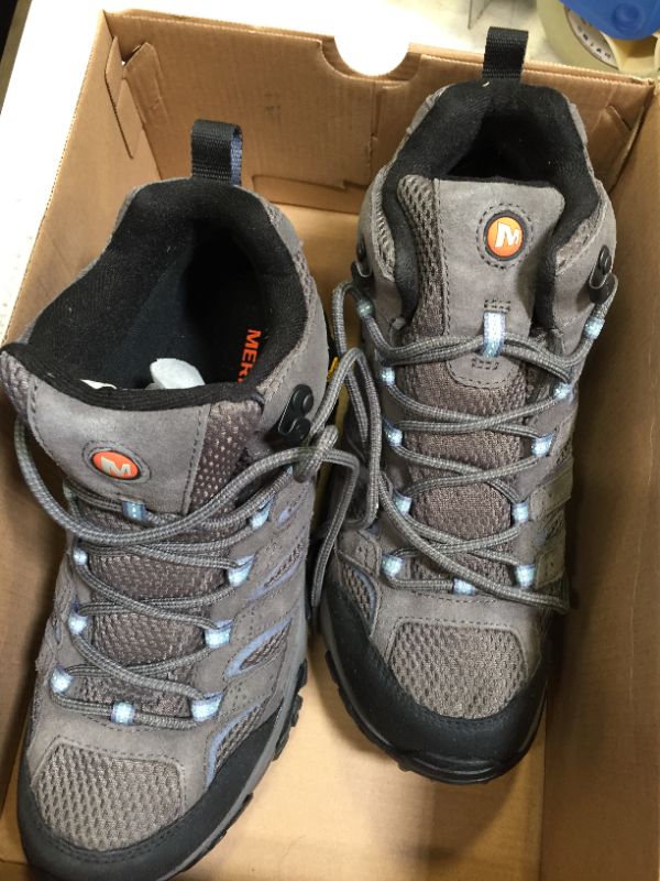 Photo 2 of Merrell Women's Moab 2 Mid Waterproof Hiking Boot
SIZE 9.5W