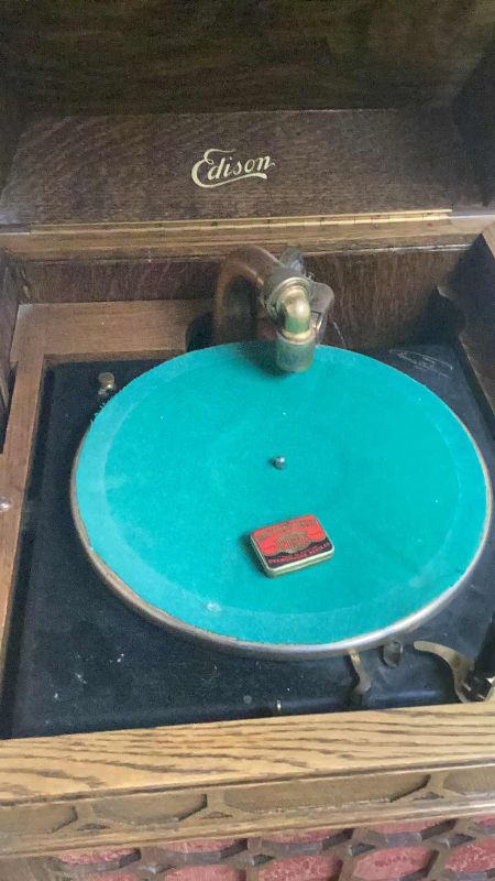 Photo 3 of ANTIQUE THOMAS ALVA EDISON RECORD PLAYER W ORIGINAL NEEDLES, TESTED WORKING