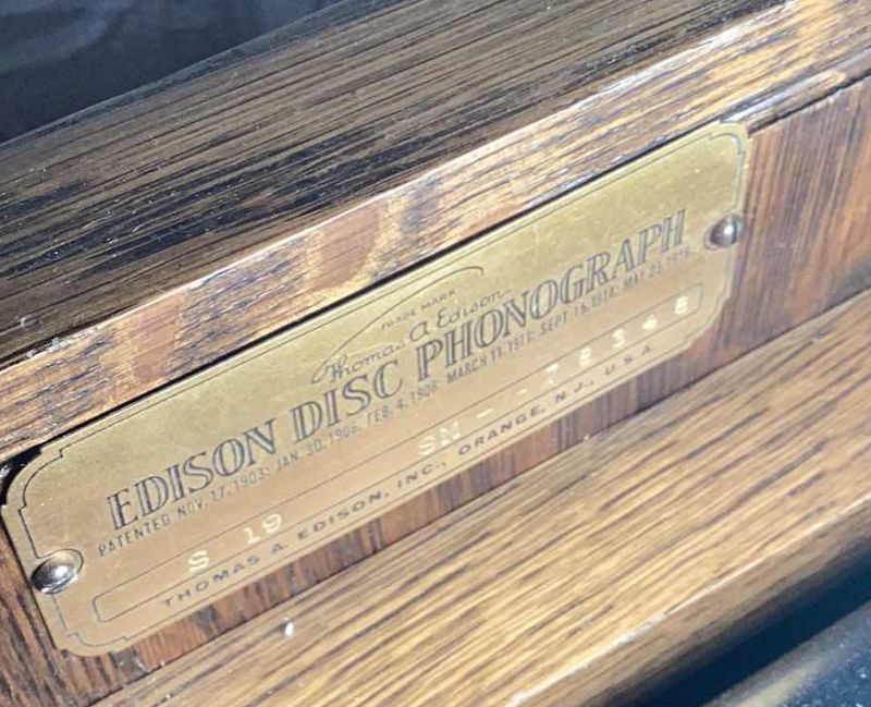 Photo 1 of ANTIQUE THOMAS ALVA EDISON RECORD PLAYER W ORIGINAL NEEDLES, TESTED WORKING