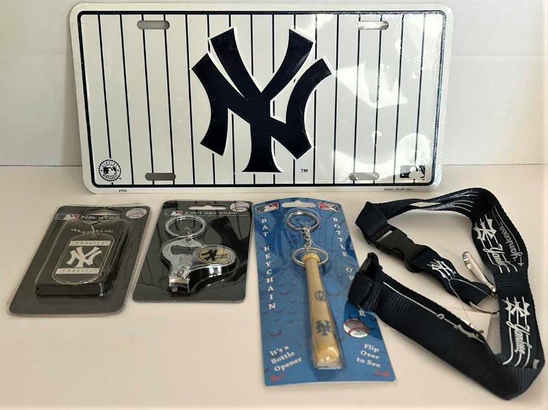 Photo 1 of MLB BASEBALL FAN GEAR - NEW YORK YANKEES