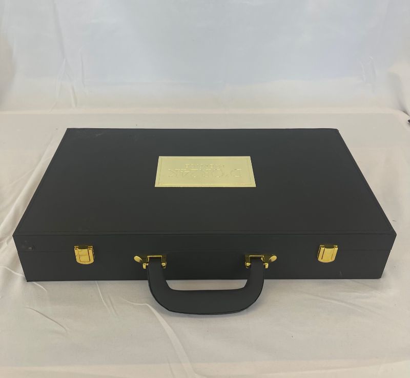 Photo 4 of 24K NECK AND EYE MASK SUITCASE WILL ACTIVATE THE BASAL CELLS OF THE SKIN INCREASING THE ELASTICITY OF THE SKIN REDUCING CROWS FEET FINE LINES BLEMISHES AND DARK CIRCLES 12 NECK MASKS AND 6 SETS OF EYE MASKS NEW IN SUITCASE 