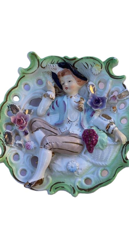 Photo 3 of 2 PIECES PORCELAIN BOY AND GIRL WALL HANGING PLAQUES H7"
