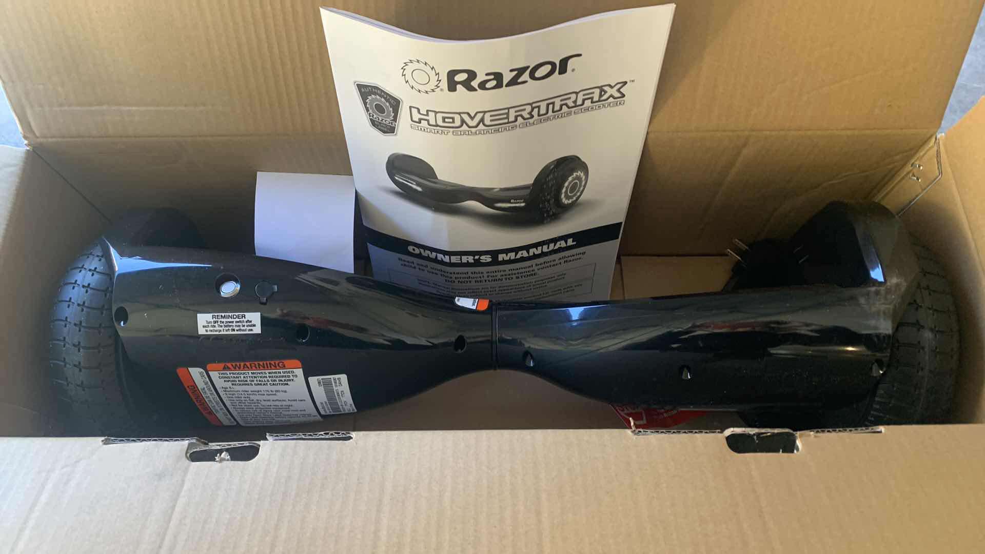 Photo 4 of RAZOR HOVERTRAX SMART BALANCING ELECTRIC SCOOTER (NEEDS UPC CHARGER)