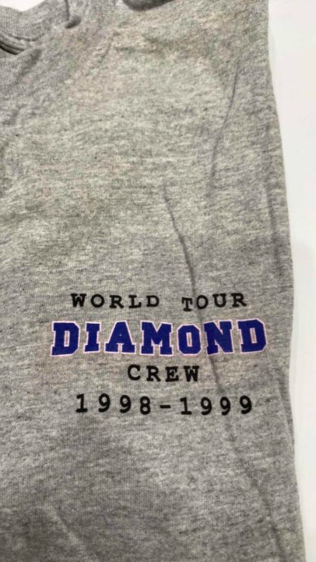 Photo 2 of NEW VINTAGE NEIL DIAMOND WORLD TOUR CREW 1998-1998 T-SHIRT SIZE XL