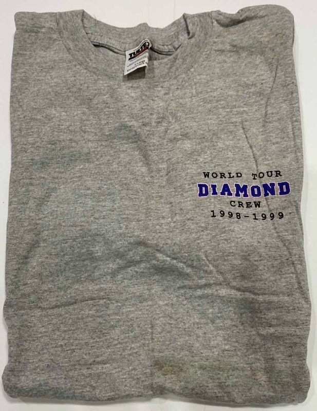 Photo 1 of NEW VINTAGE NEIL DIAMOND WORLD TOUR CREW 1998-1998 T-SHIRT SIZE XL