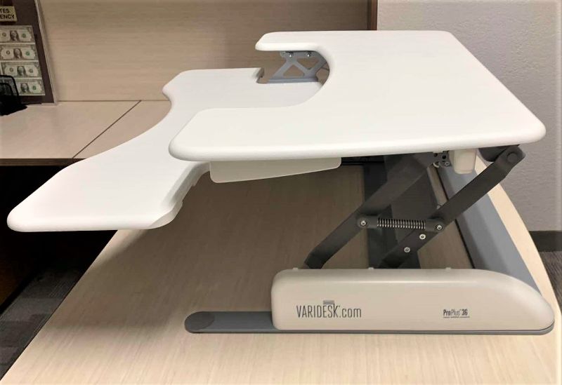 Photo 1 of VARIDESK ADJUSTABLE STAND SIT DESK PRO PLUS 36