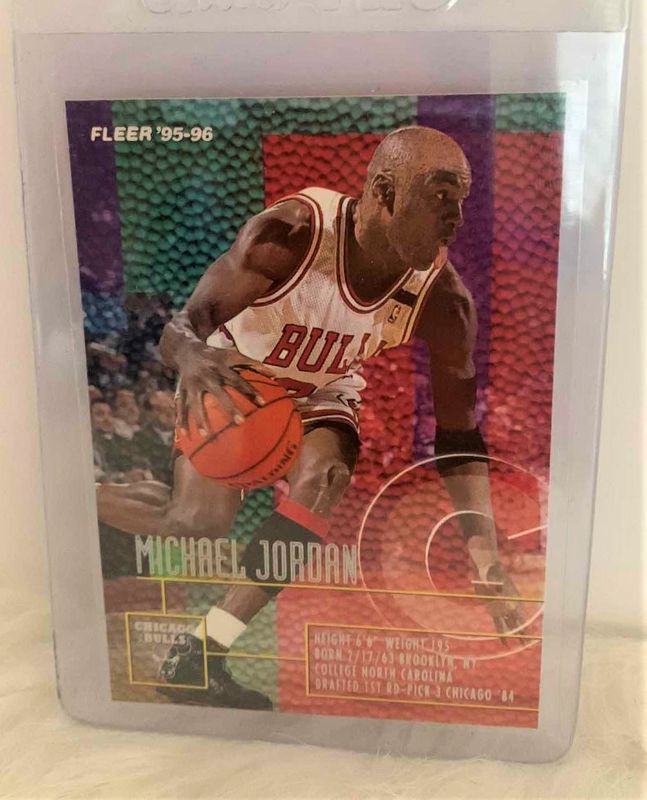 Photo 1 of NEW SEALED MICHAEL JORDAN CARD BULLS