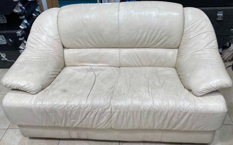 Photo 1 of NATUZZI ITALIAN LEATHER LOVE SEAT 60”