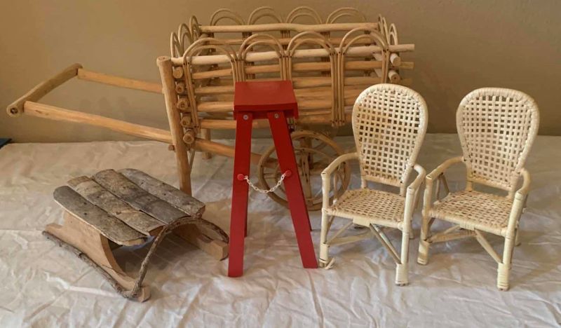 Photo 1 of 5 - PIECE WICKER AND WOOD COLLECTIBLES ( WAGON 29” x H14”)