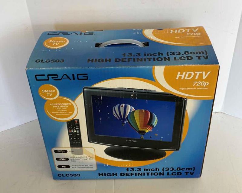 Photo 1 of CRAIG 13.3” HIGH DEFINITION LCD TV 720 P