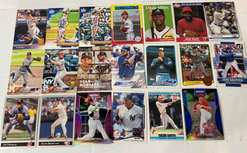 Photo 1 of 20 COLLECTIBLE BASEBALL CARDS