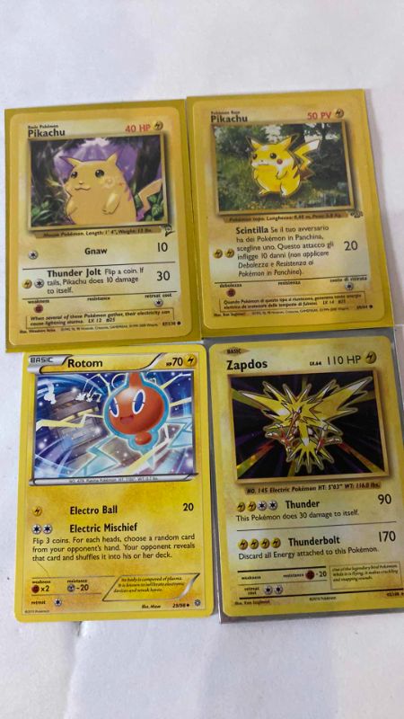 Photo 4 of 12 COLLECTIBLE POKÉMON CARDS