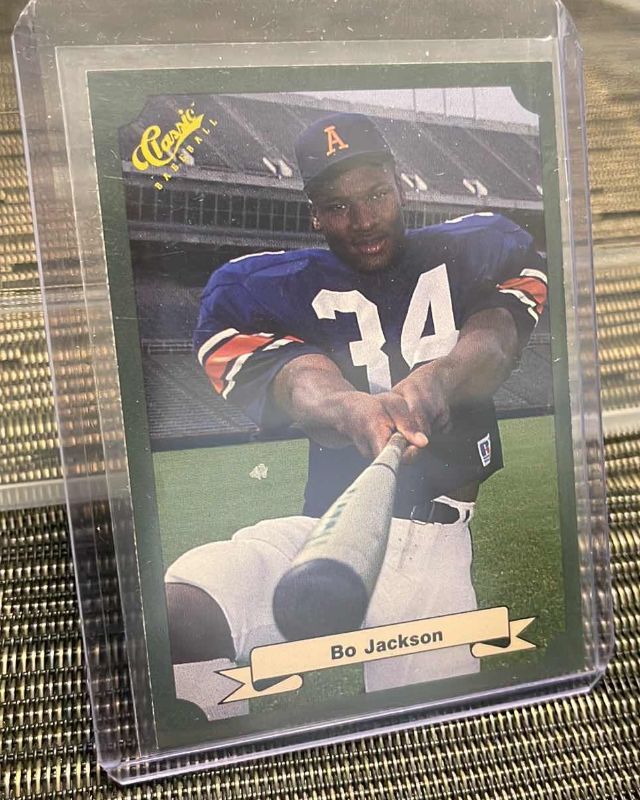 Photo 1 of RARE 1986 BO JACKSON CLASSIC ROOKIE CARD 15