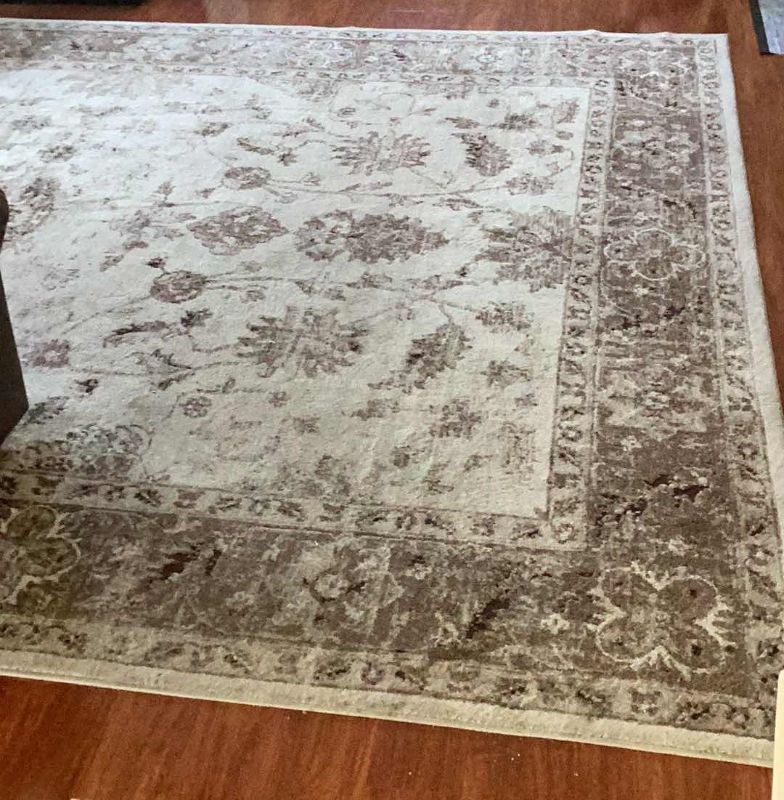 Photo 1 of EXTRA LARGE LIVING ROOM RUG 120” X 158”