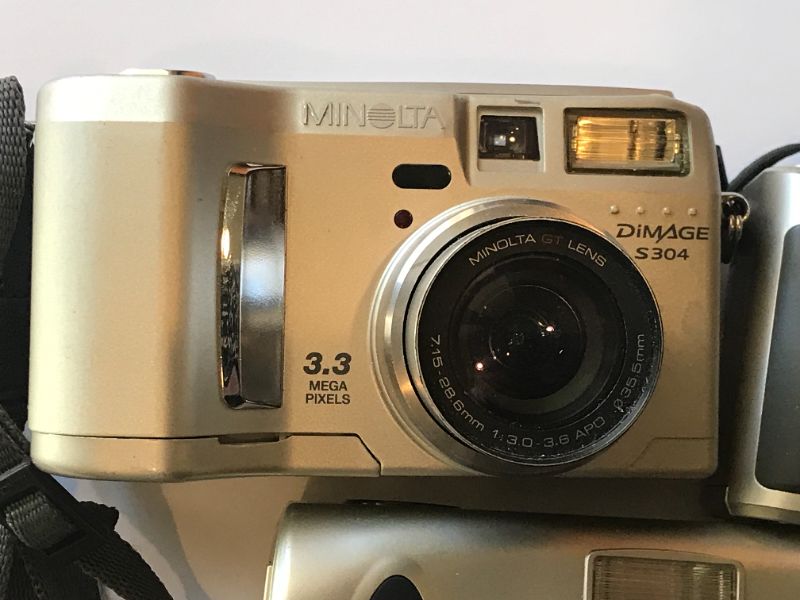 Photo 2 of MINOLTA / PANASONIC/ HP POINT AND SHOOT CAMERAS