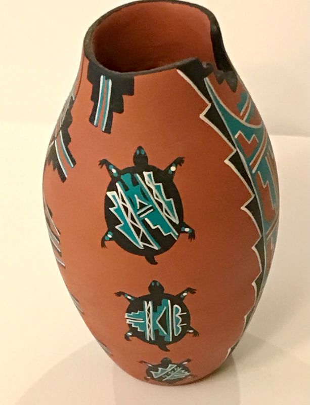 Photo 2 of NATIVE INDIAN TURTLE POTTERY H 7