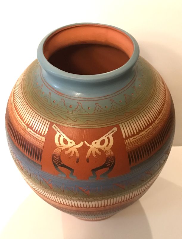 Photo 4 of NATIVE AMERICAN KOKOPELLI HAND CRAFTED POTTERY 
H - 14 “