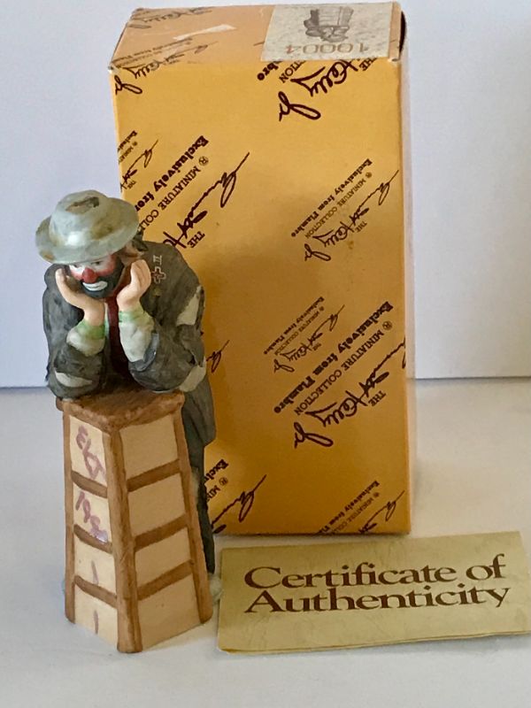 Photo 1 of EMMETT KELLY JR PORCELAIN STATUE "WHY ME ?" FLAMBRO COLLECTION WITH BOX